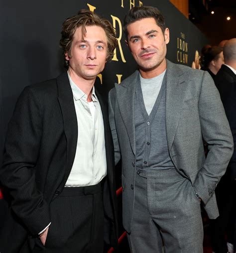 jermey allen white naked|Zac Efron and Jeremy Allen White on going nude in The Iron。